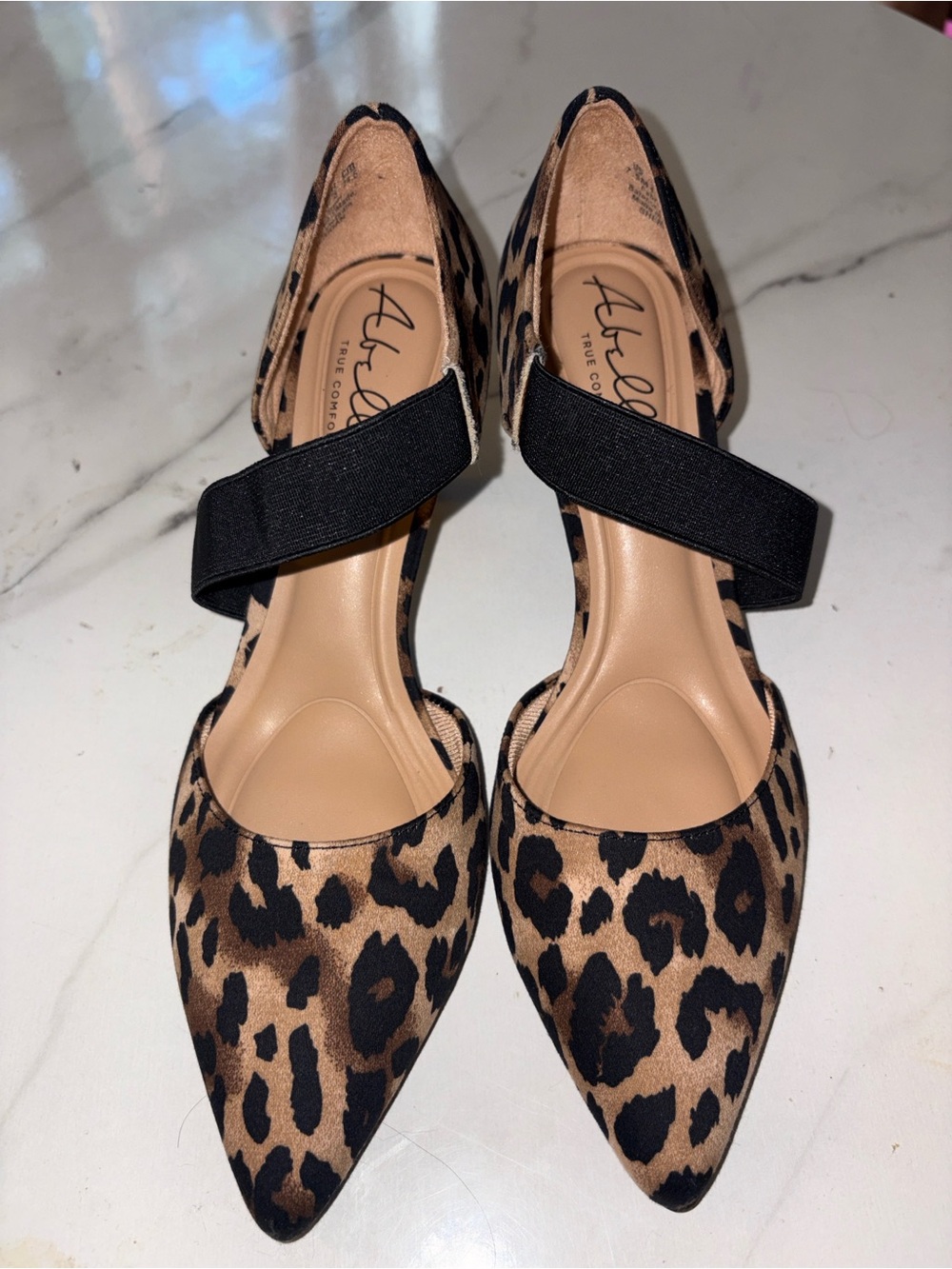 NWOT Abella Leopard Print Pointed Flats with Black Strap Accent